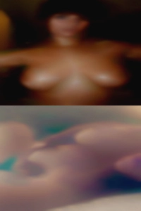 VA the nude with foot fetish.