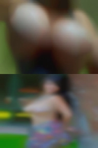 Swinger milf big booty AR.